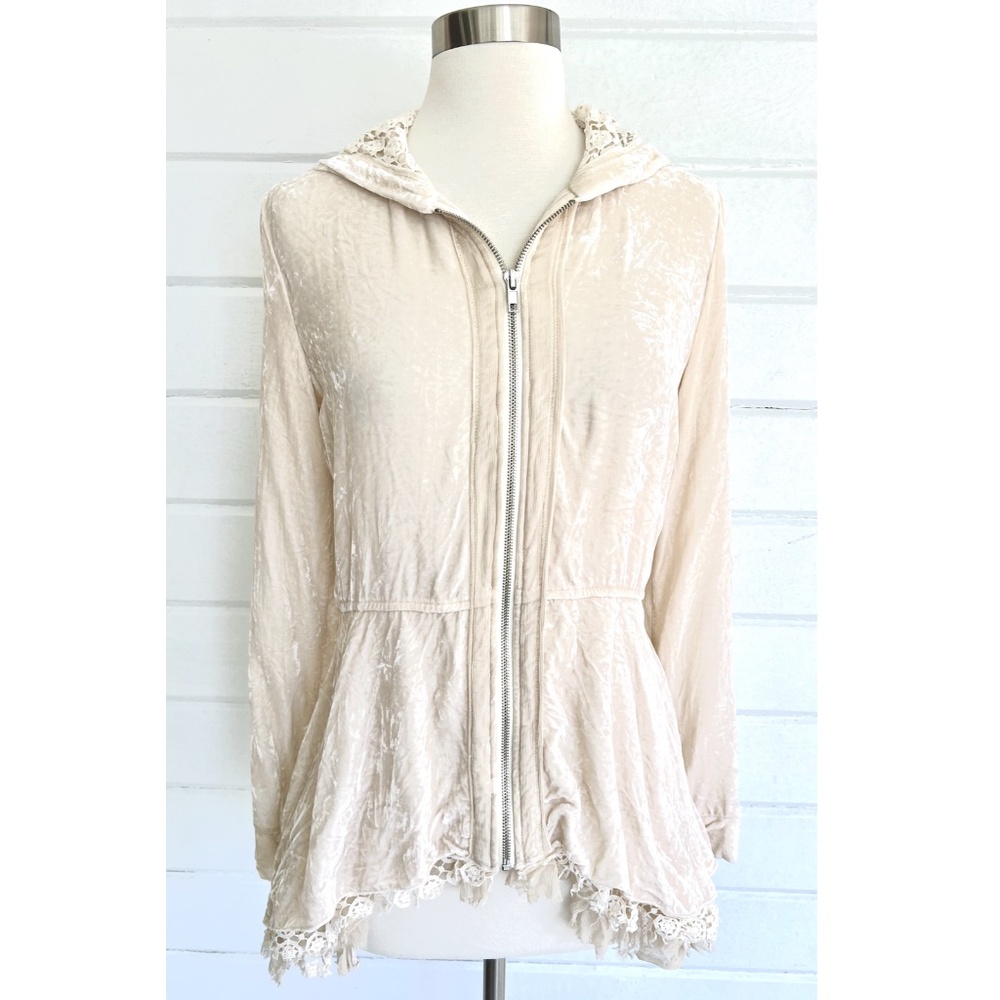 4 LOVE  AND LIBERTY Johnny Was Crushed Velvet & Lace Peplum Zip Hoodie - S